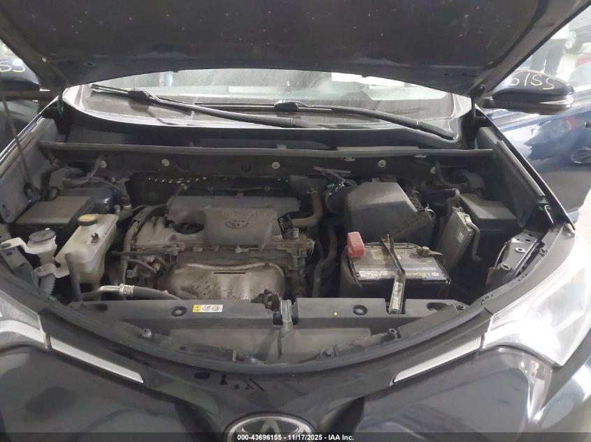 2017 Toyota Rav4 Xle VIN: 2T3RFREV8HW671390 Lot: 43696155