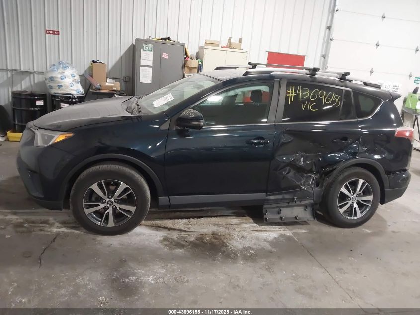 2017 Toyota Rav4 Xle VIN: 2T3RFREV8HW671390 Lot: 43696155