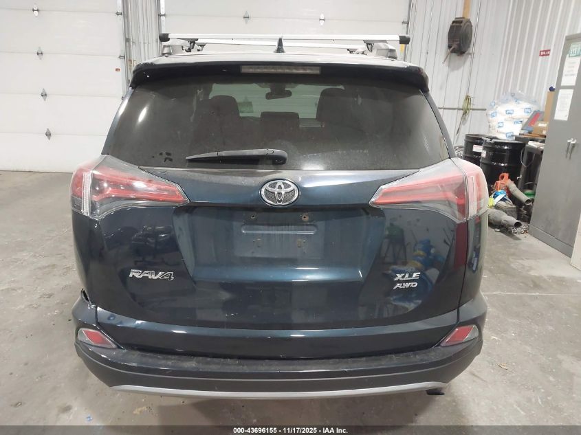 2017 Toyota Rav4 Xle VIN: 2T3RFREV8HW671390 Lot: 43696155