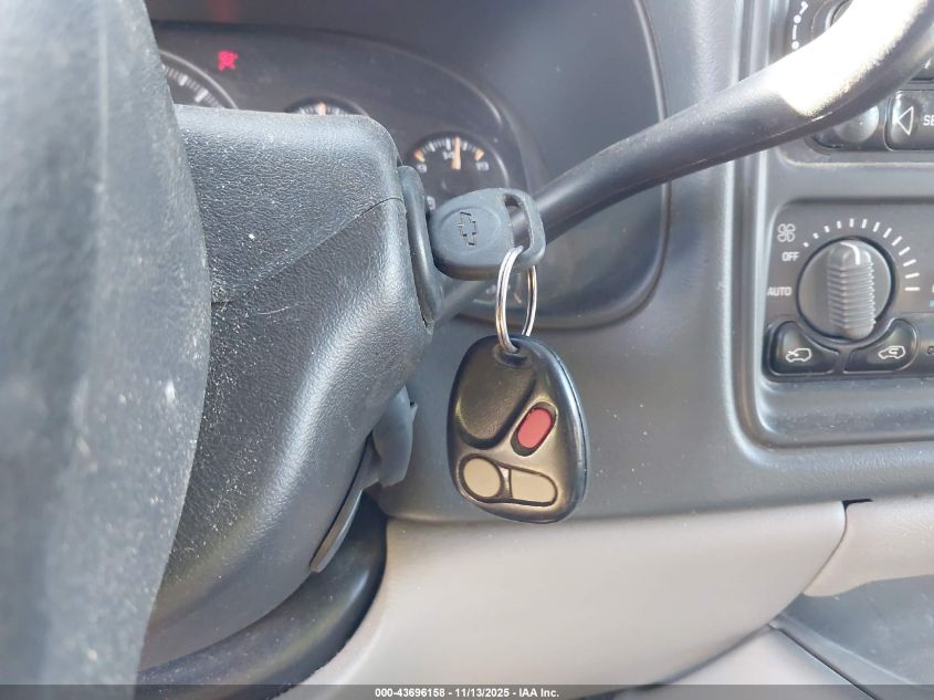 2002 Chevrolet Suburban 1500 Lt VIN: 1GNFK16Z72J317861 Lot: 43696158