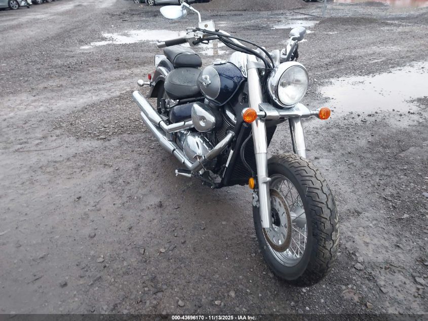 2004 Suzuki Vl800