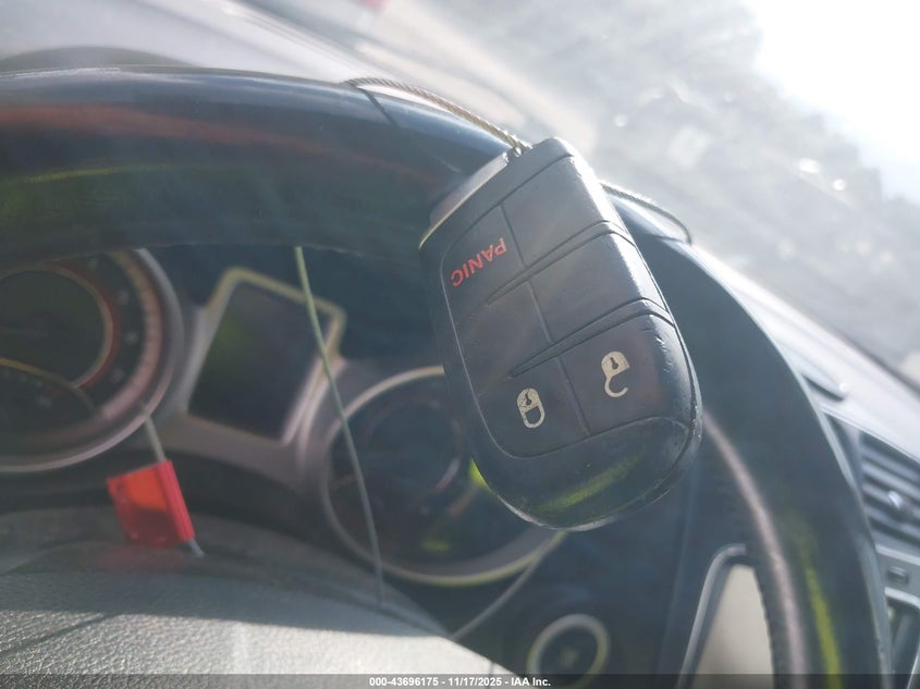 2015 Dodge Journey Sxt VIN: 3C4PDDBG7FT739852 Lot: 43696175