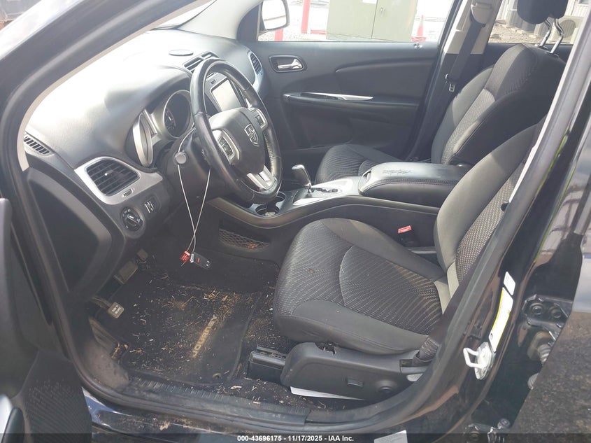 2015 Dodge Journey Sxt VIN: 3C4PDDBG7FT739852 Lot: 43696175
