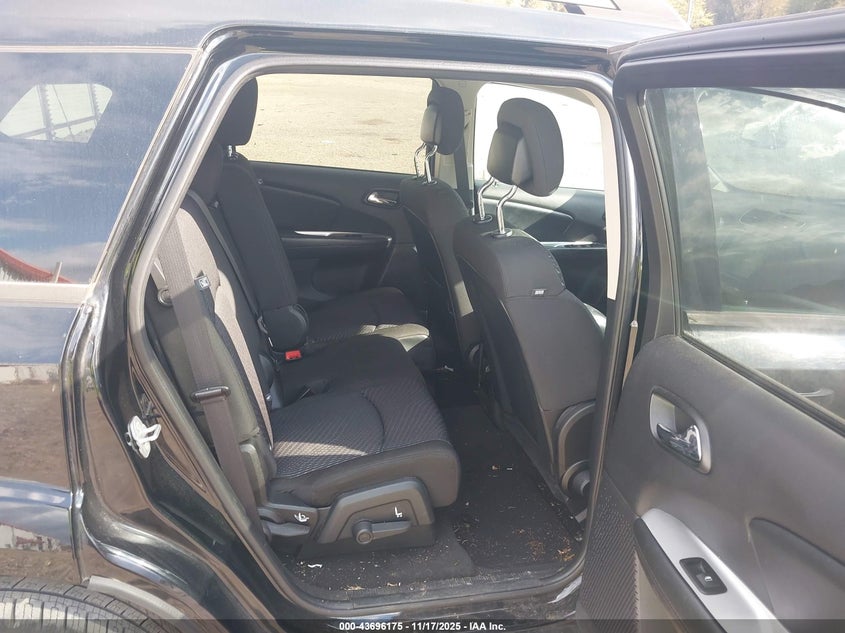 2015 Dodge Journey Sxt VIN: 3C4PDDBG7FT739852 Lot: 43696175