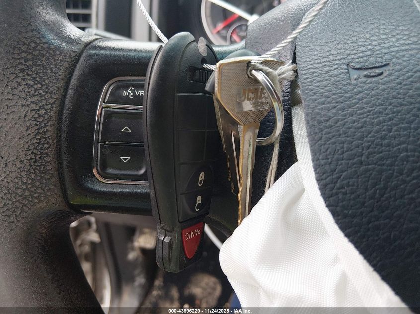 2018 Ram 3500 Tradesman 4X4 8' Box VIN: 3C63RRGL3JG239392 Lot: 43696220