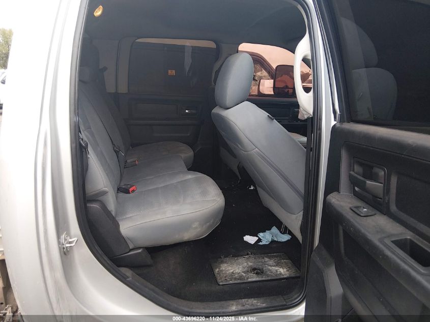 2018 Ram 3500 Tradesman 4X4 8' Box VIN: 3C63RRGL3JG239392 Lot: 43696220