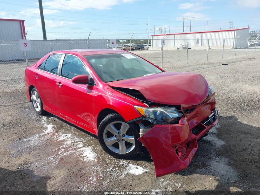 2013 TOYOTA CAMRY SE - 4T1BF1FK6DU662990