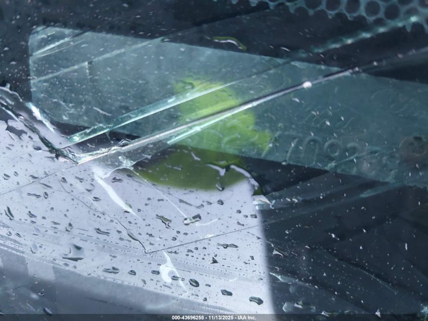 2003 Mercury Grand Marquis Ls VIN: 2MEFM75W23X709389 Lot: 43696258