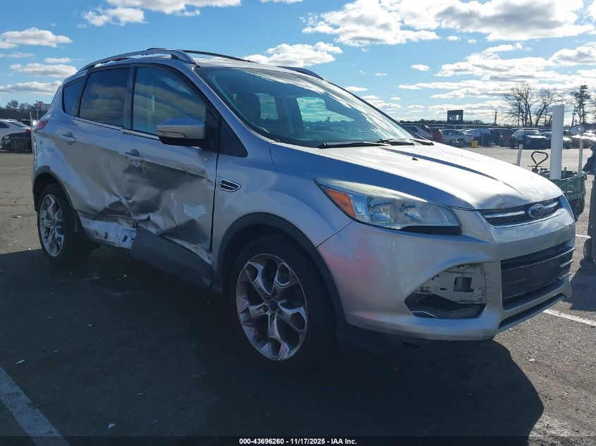FORD ESCAPE TITANIUM