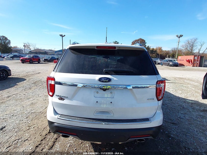 1FM5K8F81JGB77561 2018 FORD EXPLORER photo no. 16