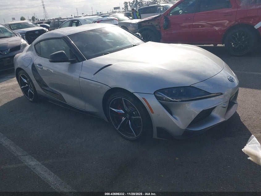 TOYOTA GR SUPRA 3.0 PREMIUM