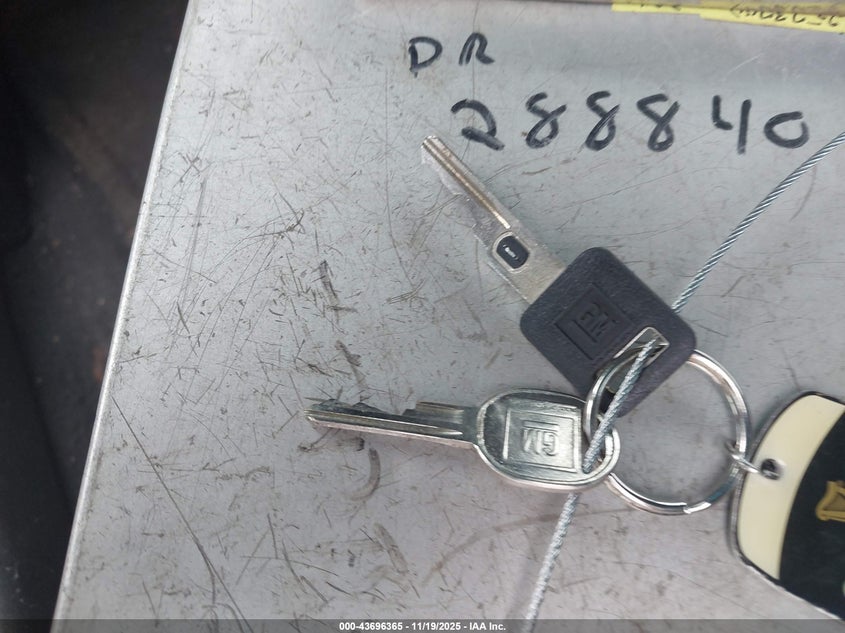 2000 Pontiac Firebird VIN: 2G2FS22K1Y2164063 Lot: 43696365