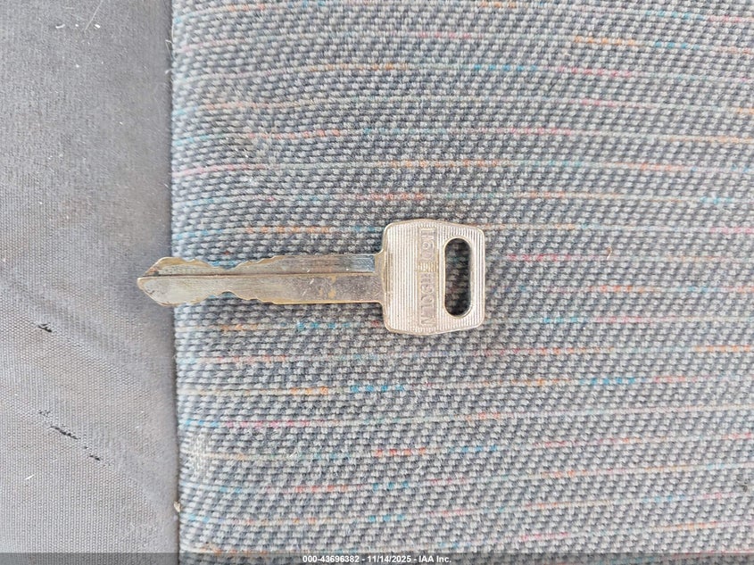 1995 Ford F150 VIN: 1FTEX14H3SKB05386 Lot: 43696382