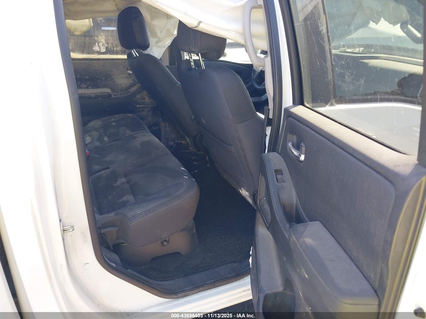 1N6ED1EJ3NN605851 2022 NISSAN NAVARA (FRONTIER) photo no. 8