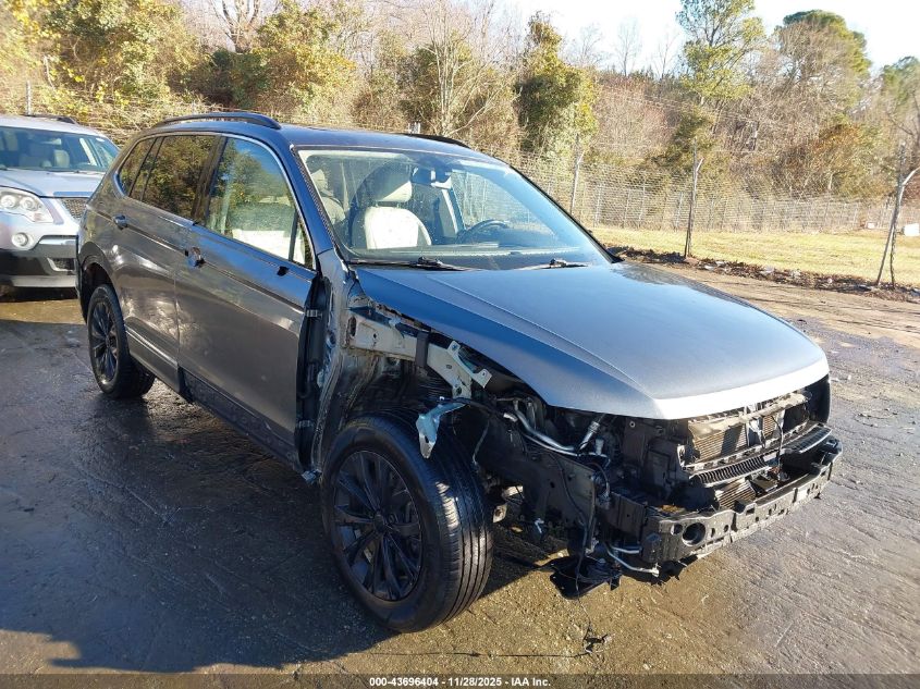 VOLKSWAGEN TIGUAN 2.0T SE/2.0T SEL