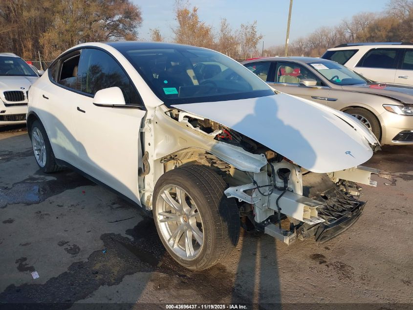 TESLA MODEL Y LONG RANGE DUAL MOTOR ALL-WHEEL DRIVE