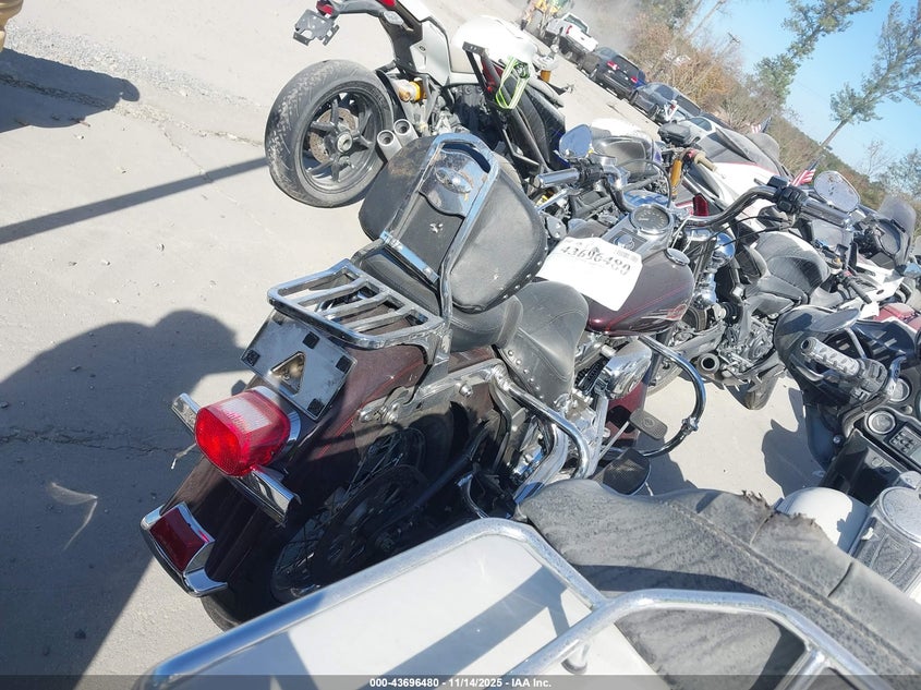 1HD1BW5127Y061556 2007 HARLEY-DAVIDSON SOFTAIL photo no. 4