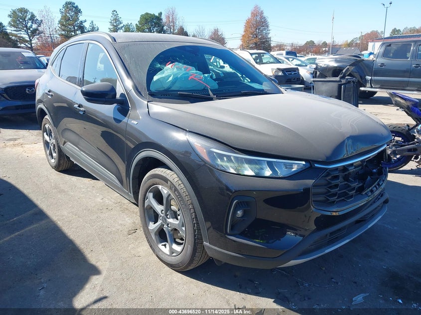 FORD ESCAPE ST-LINE SELECT