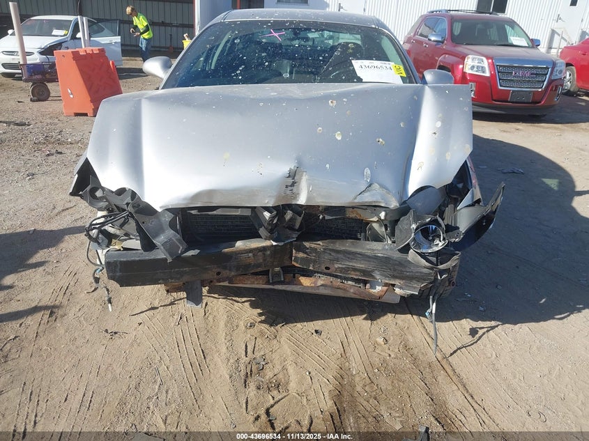 2008 Buick Lacrosse Cxl VIN: 2G4WD582381150116 Lot: 43696534