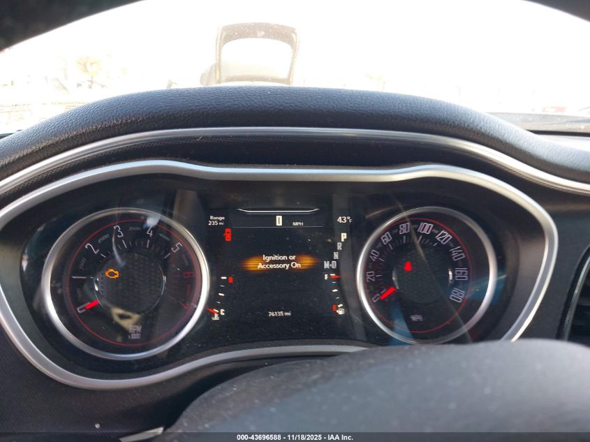 2016 Dodge Challenger 392 Hemi Scat Pack Shaker VIN: 2C3CDZFJ6GH263643 Lot: 43696588