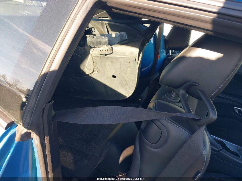 2016 Dodge Challenger 392 Hemi Scat Pack Shaker VIN: 2C3CDZFJ6GH263643 Lot: 43696588