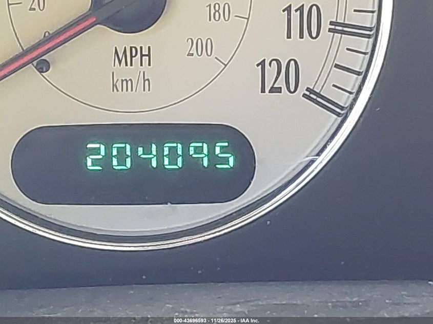 2003 Chrysler Town & Country Lxi VIN: 2C4GP54L63R255175 Lot: 43696593