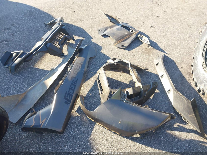 2023 Kawasaki Krf 1000 C VIN: JKARFCC13PB502912 Lot: 43696597