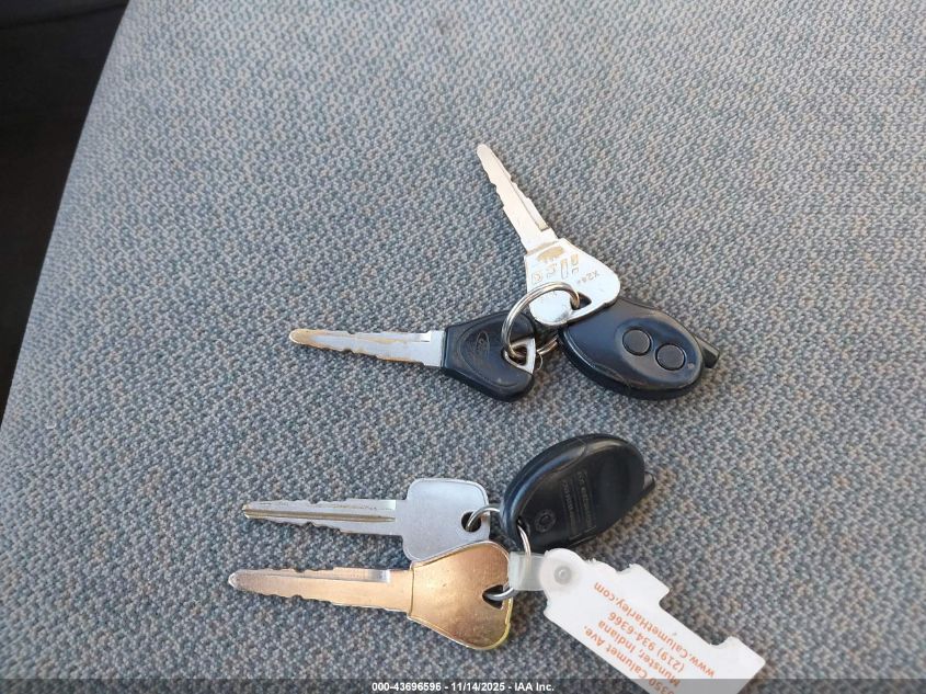 1998 Mercury Tracer Ls VIN: 1MEFM13P9WW615583 Lot: 43696596