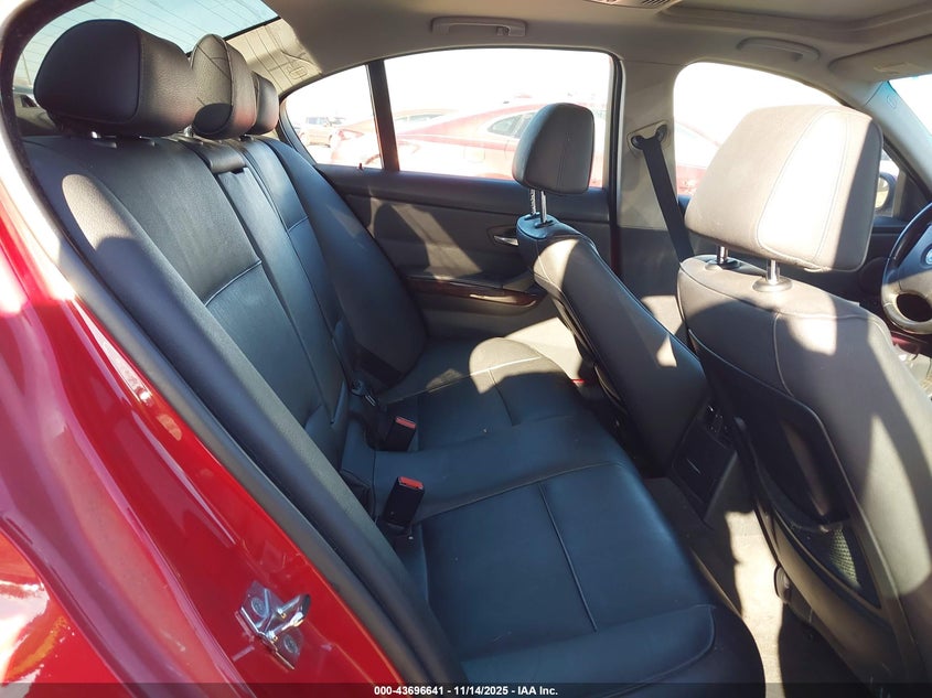 2007 BMW 328Xi VIN: WBAVC93507K031656 Lot: 43696641