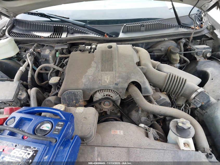 2004 Lincoln Town Car Ultimate VIN: 1LNHM83W24Y611804 Lot: 43696649