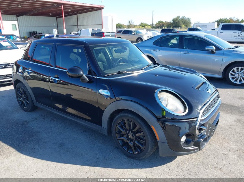 MINI HARDTOP COOPER S