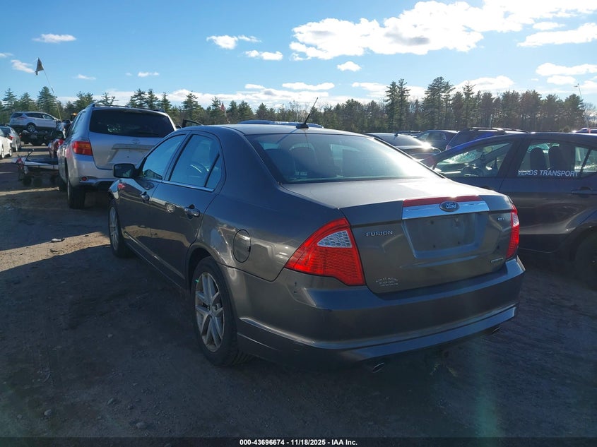 3FAHP0JG5BR303696 2011 FORD FUSION photo no. 3