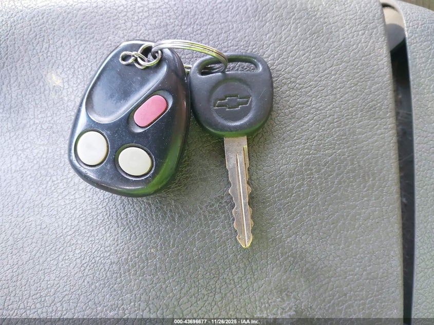 2005 Chevrolet Trailblazer Lt VIN: 1GNDS13S752291971 Lot: 43696677