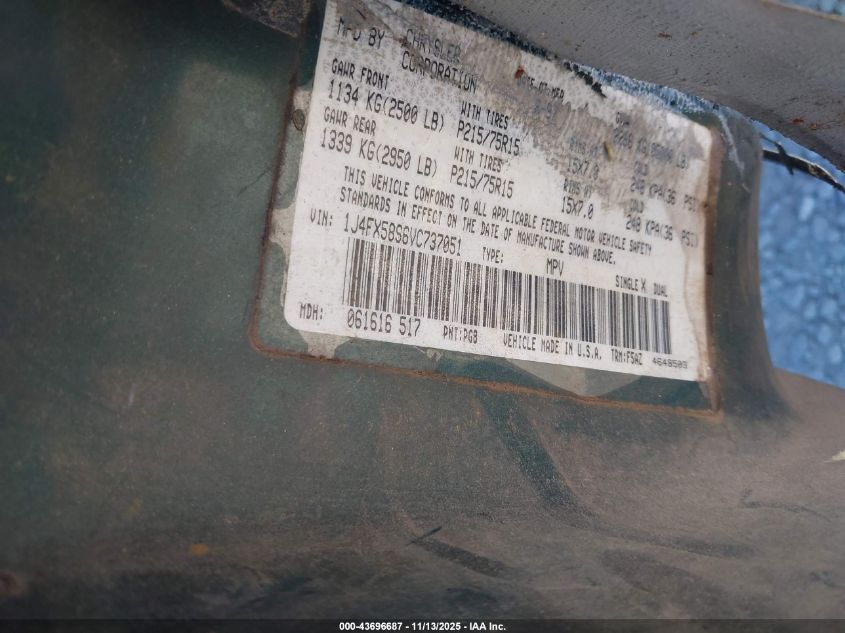 1997 Jeep Grand Cherokee Laredo/Tsi VIN: 1J4FX58S6VC737051 Lot: 43696687