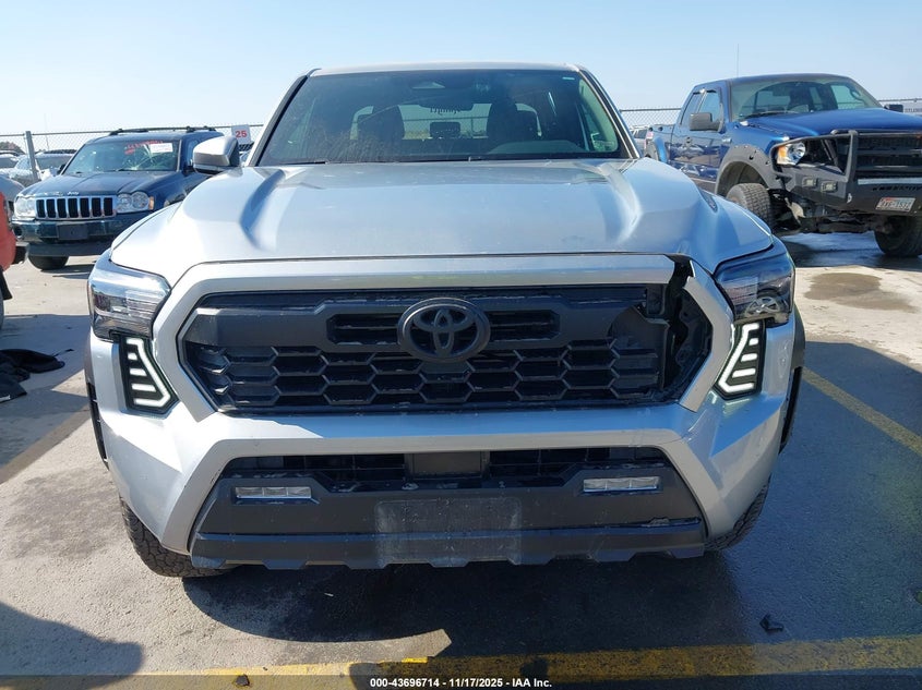 3TYLB5JN7RT006715 2024 TOYOTA TACOMA photo no. 12