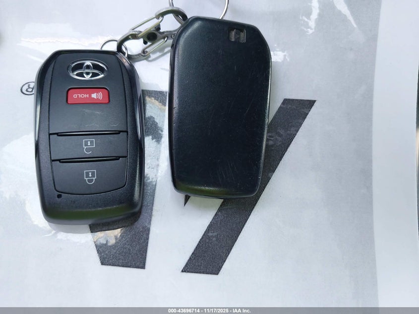 3TYLB5JN7RT006715 2024 TOYOTA TACOMA photo no. 11