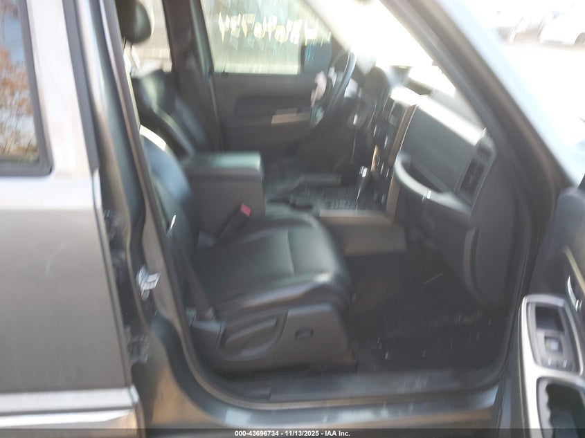 1C4PJMCK8CW119772 2012 JEEP LIBERTY (NORTH AMERICA) photo no. 5