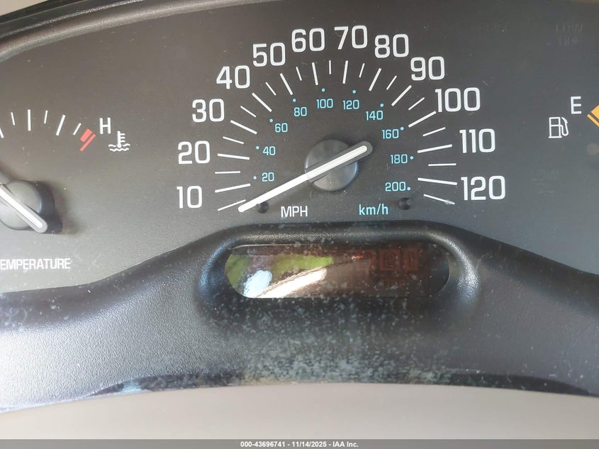 2002 Buick Century Limited VIN: 2G4WY55J521198515 Lot: 43696741