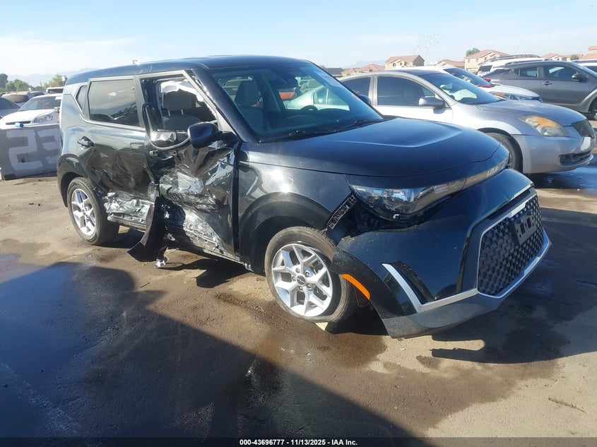 2023 KIA SOUL LX - KNDJ23AU9P7867917