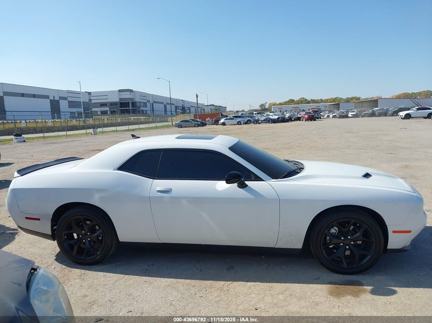 2015 Dodge Challenger Sxt Plus VIN: 2C3CDZBG4FH723939 Lot: 43696792