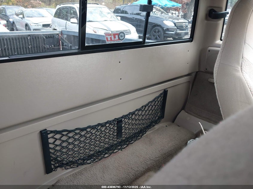 1999 Ford Ranger Xl/Xlt VIN: 1FTZR15V7XTA38695 Lot: 43696793