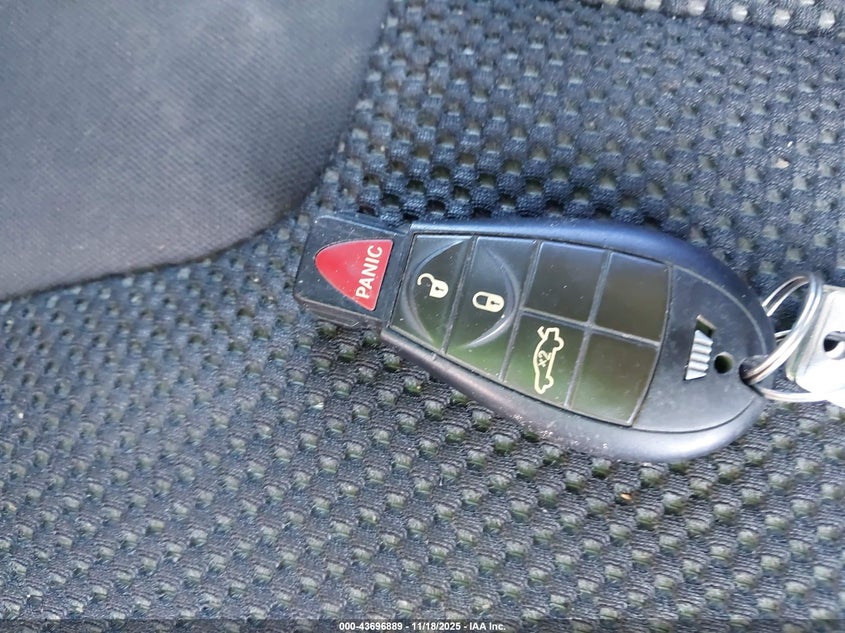 2016 Dodge Dart Sxt VIN: 1C3CDFBA9GD584643 Lot: 43696889