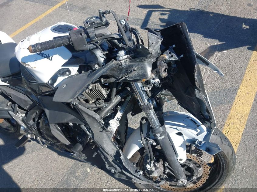 2020 Kawasaki Ex650 N VIN: ML5EXEN18LDA08325 Lot: 43696910