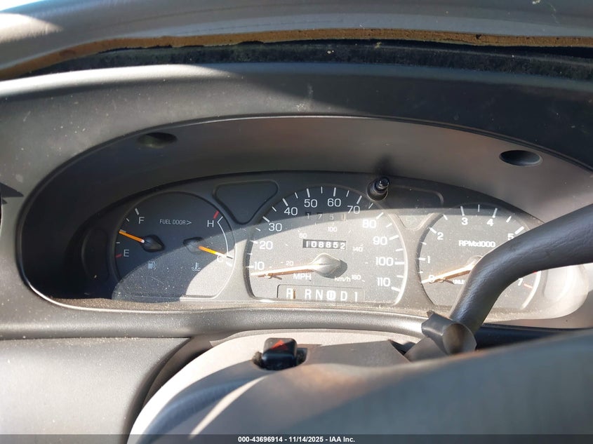 1997 Ford Taurus Gl VIN: 1FALP52U5VA221851 Lot: 43696914