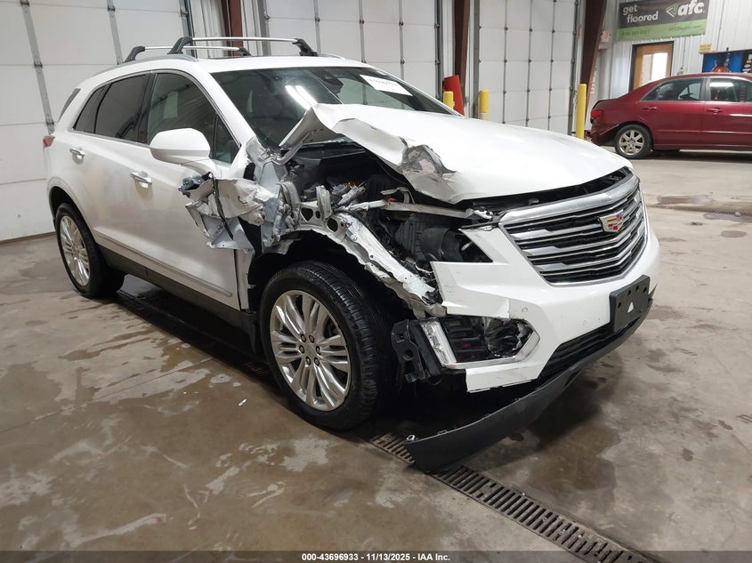 CADILLAC XT5 PREMIUM LUXURY