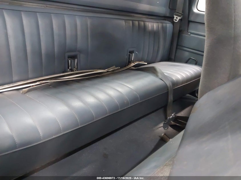 1993 Ford F250 VIN: 1FTHX26M5PKA65476 Lot: 43696973