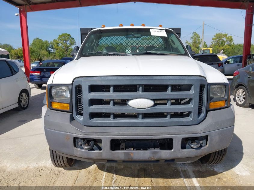 2007 Ford F-550 Chassis Xl/Xlt VIN: 1FDAF56P57EB07042 Lot: 43696977