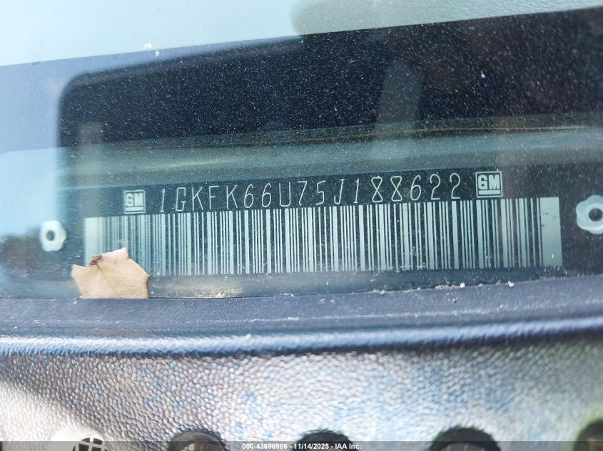 2005 GMC Yukon Xl 1500 Denali VIN: 1GKFK66U75J188622 Lot: 43696986