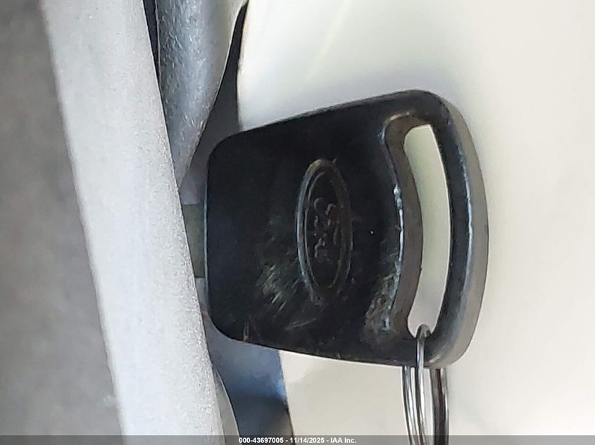 2008 Ford F-250 Lariat/Xl/Xlt VIN: 1FTNX20588EC13740 Lot: 43697005