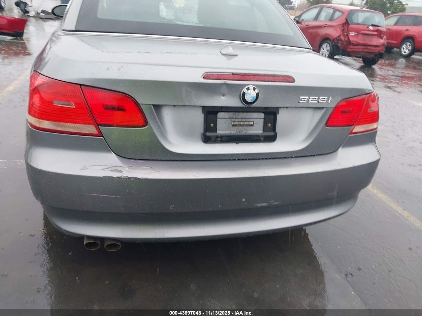 2008 BMW 328I VIN: WBAWR33528P152354 Lot: 43697048